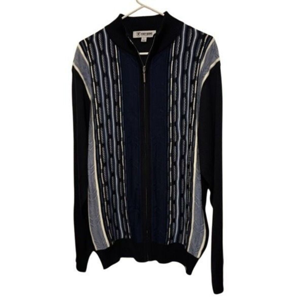 Stacy Adams Size Large Men’s Blue Striped Zipper Sweater